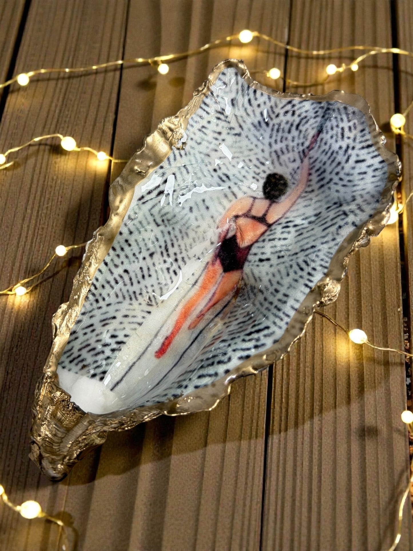 Loch Ryan Oyster Shell Trinket Dish - Swimming Lady Design