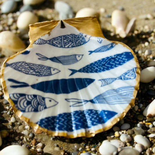 Solway Scallop Shell Trinket Dish - Aztec Style Blue Fish Design
