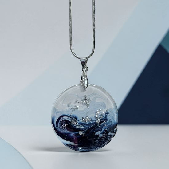 Coastal Waters Necklace - Round