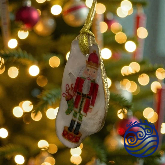 Christmas Oyster Shell Hanging Charm - Red Nutcracker