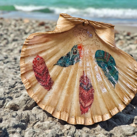 Solway Scallop Shell Trinket Dish - Aztec Feather Design