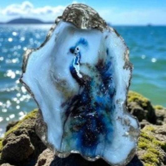 Loch Ryan Oyster Shell Trinket Dish - Proud Peacock