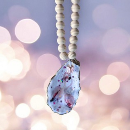 Oyster Shell Bottle Charm - Cuddling Famlingos