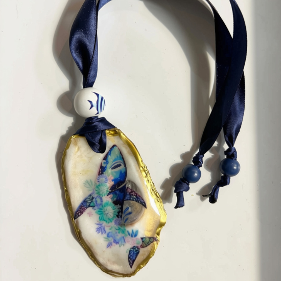 Ocean Bloom Shark – Hanging Oyster Shell Charm