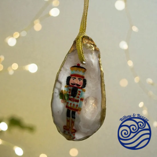 Christmas Oyster Shell Hanging Charm - Blue Nutcracker