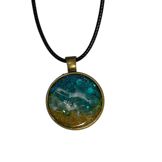 Beach Themed Necklace - Round Antique Gold Pendant