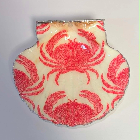 Decorated Scallop Shell Trinket Dish / Soap Dish - Red Crab Design