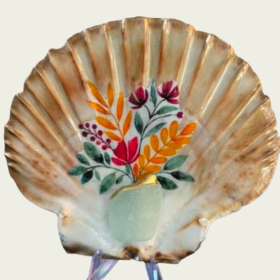Wildflower Vase – Solway Coast Scallop Shell Decor