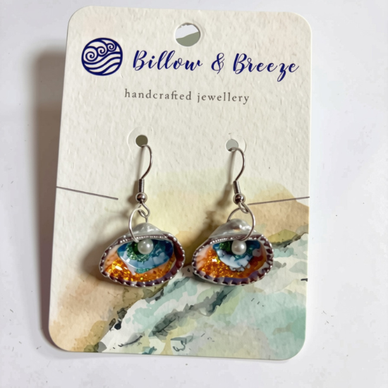 Beach Scene with Pearl (4) - Cockle Shell Earrings